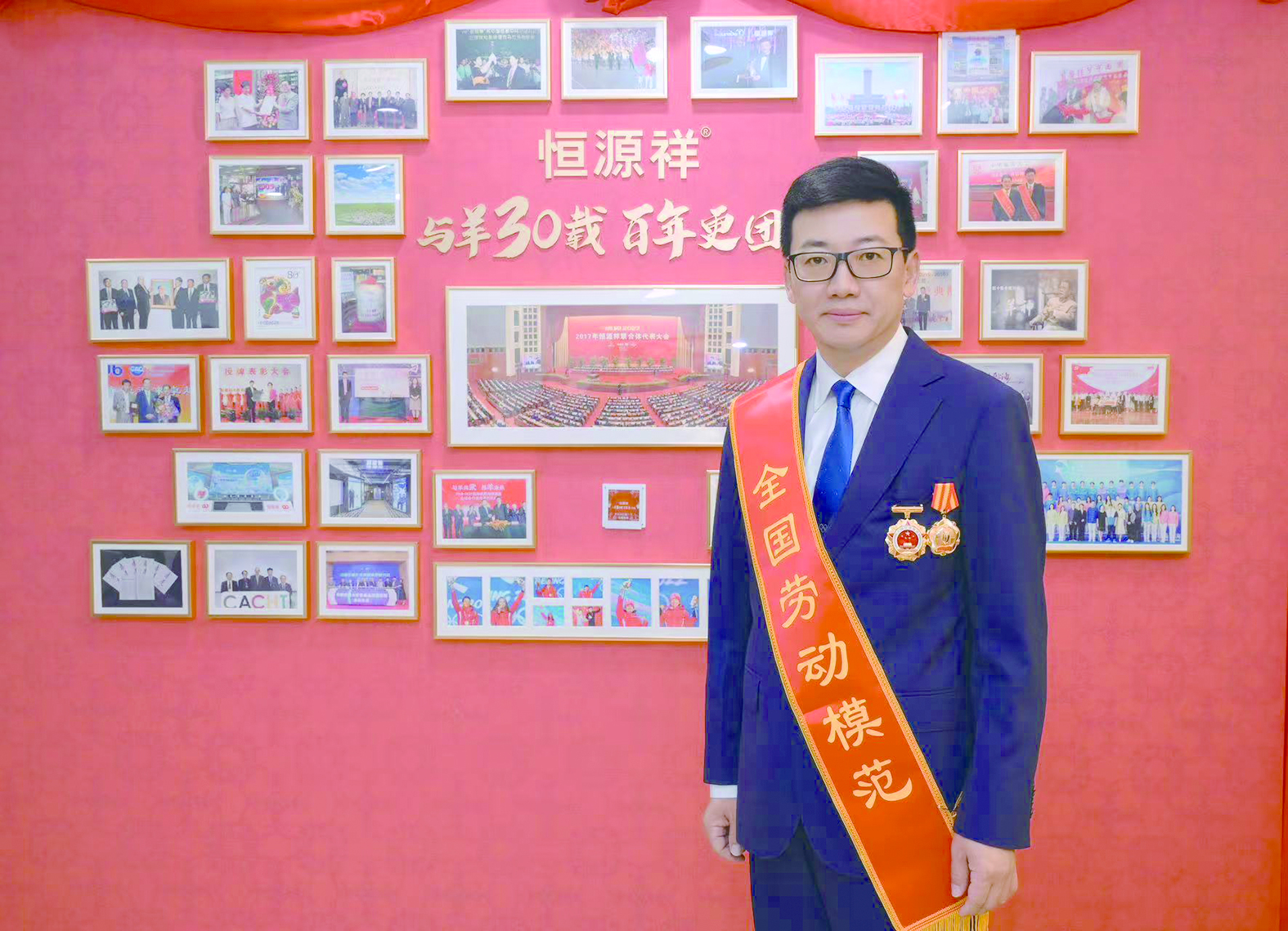 匠心 织就百年品质冰球突破传承模范(图2) 匠心 织就百年品质冰球突破传承模范(图2)